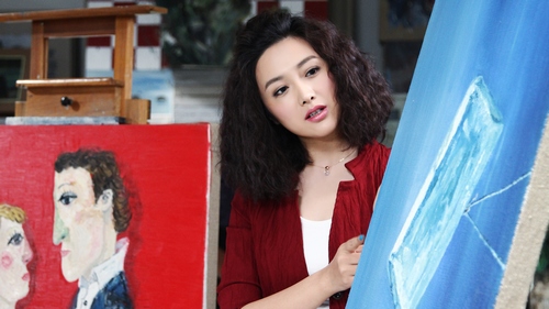 舒砚饰画家莫正源的少妻白洁