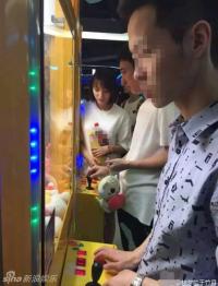 ��˼���Ͷ���Ϊ����Ů��ץ���ޡ� ��������