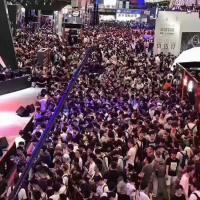 ������������ϵshowgirl������ҫChinaJoy��չ