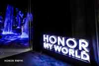 ��ҫ��teamLab�޽��Ϻ������������գ��Ƽ�������Я��̽����Ӱ֮��